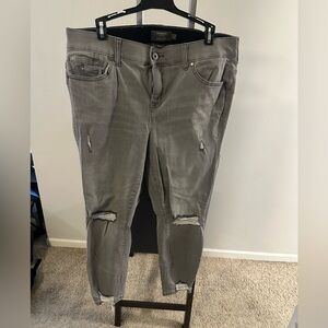Torrid Bombshell Skinny - Super Soft - Size 16